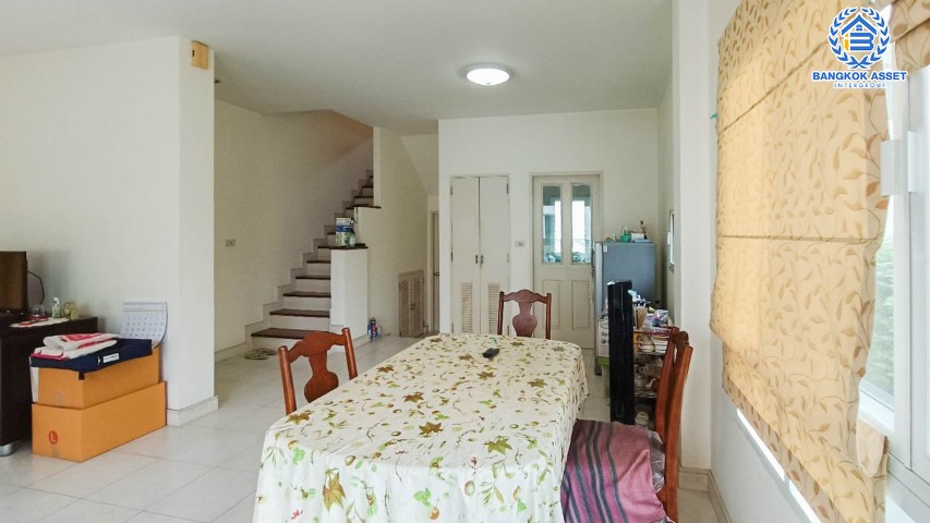 *****บ้านเดี่ยวมือสองกรุงเทพมหานคร ม.สราญสิริ รามอินทรา2 เนื้อที่มากถึง 59.5 ตร.ว. ฟังก์ชัน 3 ห้องนอน 3 ห้องน้ 2 ที่จอดรถ แถมฟรี! 2 เครื่องปรับอากาศ 1 เครื่องทำน้ำอุ่น บนทำเลแห่งการเดินทาง ใกล้ทางด่วน "ฉลองรัช" ราคาคุ้ม!